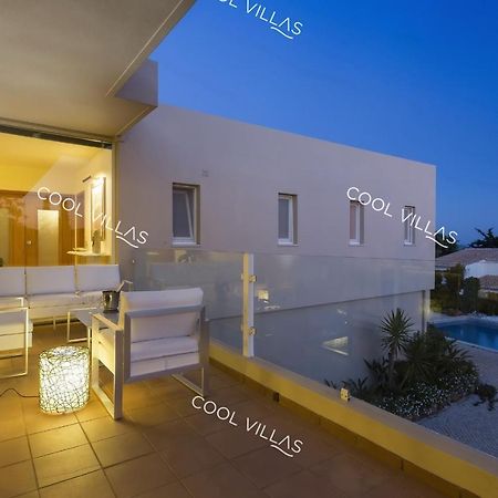 Villa Gardenia - Sea View, Wifi, Games Room Албуфейра Екстериор снимка